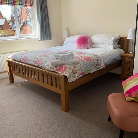 Wellington View One En Suite Shower And Super King Bed Zewnętrze zdjęcie
